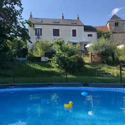 Manoir Bnburgundy 8 P