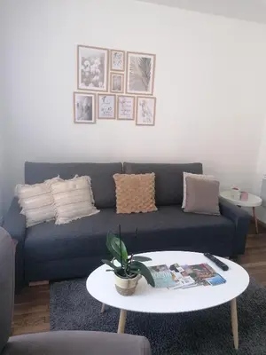 Coin salon dans l'établissement Petite maison dans le Morvan