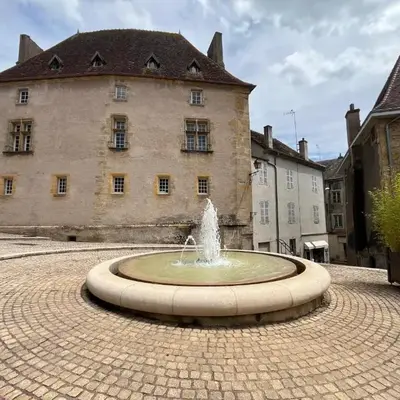 Appartement centre ville Charolles