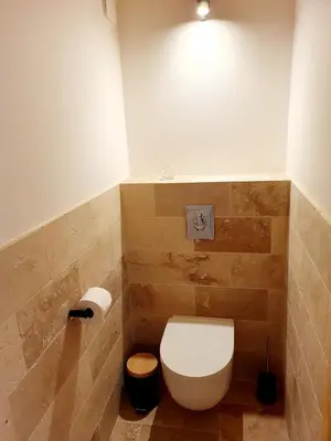 Salle de bains dans l'établissement Gîte Le Pavillon Vougeot - Romanée - SPA