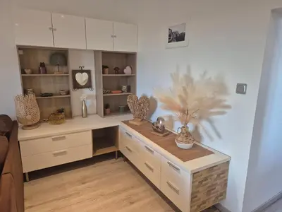 Cuisine ou kitchenette dans l'établissement Le petit Château de Sathonat - Horizon Paradis