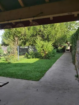 Jardin de l'établissement gîte des liserons