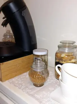 Plateau bouilloire dans l'établissement Le studio Une bulle de douceur