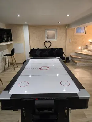 Billard dans l'établissement 1001nuits dijon