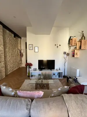 Télévision ou salle de divertissement dans l'établissement Loft Pasteur - Homillesime