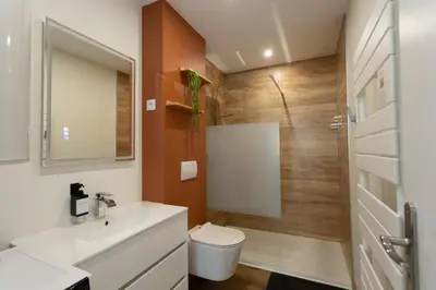 Salle de bains dans l'établissement La Maison du Parc