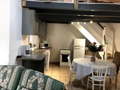 Cuisine ou kitchenette dans l'établissement Chez Philippe et Anne