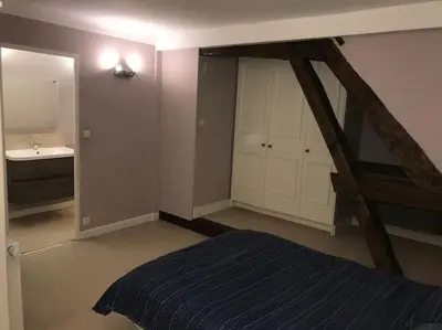 Un ou plusieurs lits dans un hébergement de l'établissement Logement Montret