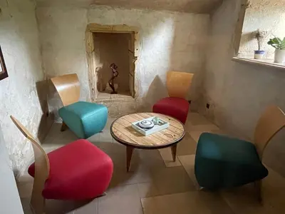 Coin salon dans l'établissement Château de GRANDVAUX