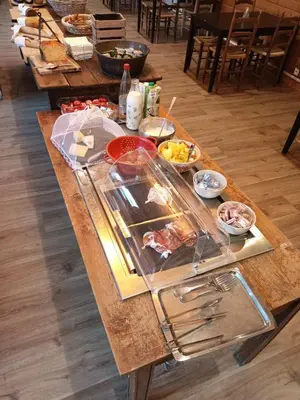 Nourriture dans l'hôtel ou à proximité
