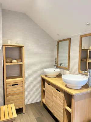Salle de bains dans l'établissement Domaine Paulette, Maison Blanche