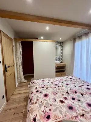 Un ou plusieurs lits dans un hébergement de l'établissement Chambre privée chez particulier