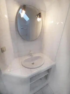 Salle de bains dans l'établissement Legrand - 90m2, 6 Prs, 3 Ch, Proche Gare