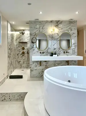 Salle de bains dans l'établissement Les Rives de Saône - Balnéothérapie