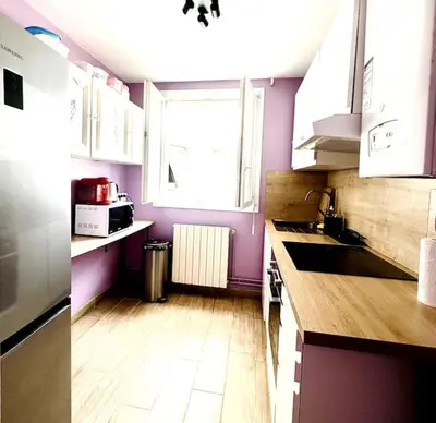 Cuisine ou kitchenette dans l'établissement Échappée urbaine