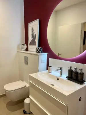 Salle de bains dans l'établissement Suite Clos Ahimsa