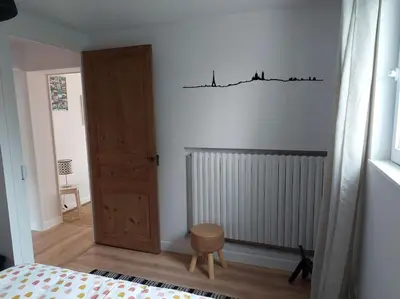 Un ou plusieurs lits dans un hébergement de l'établissement Appartement neuf, Rez de jardin, 30m2 lumineux