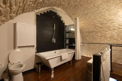 Salle de bains dans l'établissement Cabana & La Chapelle - Proche Cluny et Tournus