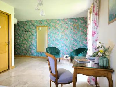 Coin salon dans l'établissement La Grange de Moisey