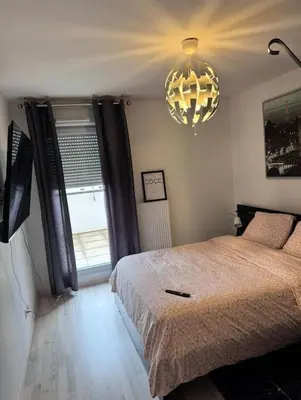 Un ou plusieurs lits dans un hébergement de l'établissement appartement