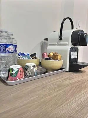 Cuisine ou kitchenette dans l'établissement Côté Cour de Miss K