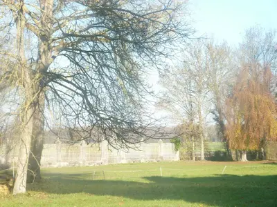Jardin de l'établissement Escapade au domaine-Chateau de Bresse sur Grosne