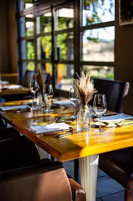 Restaurant ou autre lieu de restauration dans l'établissement La Musarde