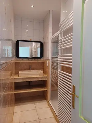 Salle de bains dans l'établissement AC logements