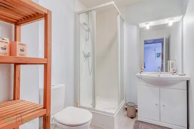 Salle de bains dans l'établissement Le Petit Monge Ultra centre Place Emile Zola