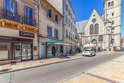 Quartier de l'appartement ou autre quartier proche