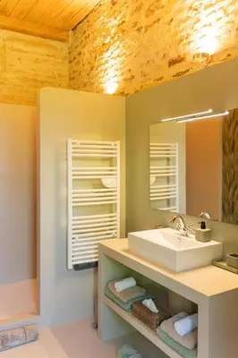 Salle de bains dans l'établissement Raisin Vert