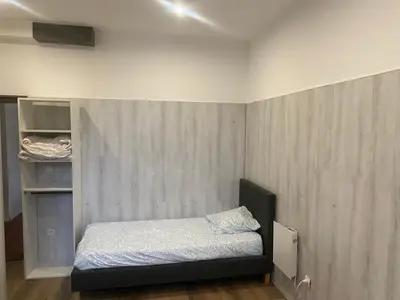 Un ou plusieurs lits dans un hébergement de l'établissement Logement à Dijon nord