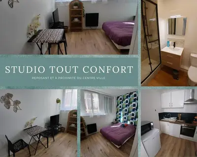 Cuisine ou kitchenette dans l'établissement Comfortable studio pour 2 personnes