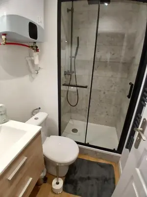 Salle de bains dans l'établissement Beau studio - 1 personne