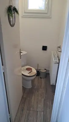 Salle de bains dans l'établissement Appartement 2 à 4 personnes à la campagne