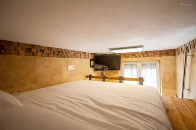 Un ou plusieurs lits dans un hébergement de l'établissement Le Martre - Apt 4 Personnes, 2 ch, avec Balcon