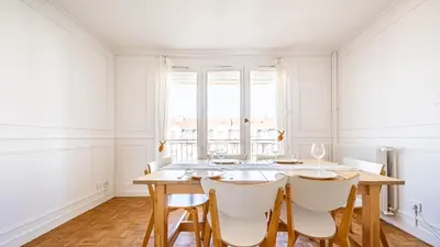 Plan de l'établissement Loft lumineux avec Netflix & parking privé, proche centre Dijon