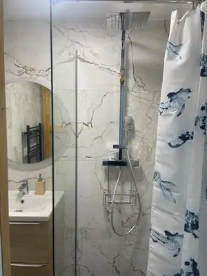 Salle de bains dans l'établissement Chouette Appartement 21