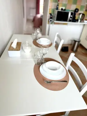 Cuisine ou kitchenette dans l'établissement Appartement en plein centre-ville Gare Darcy
