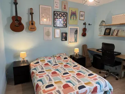 Un ou plusieurs lits dans un hébergement de l'établissement Beautiful and spacious T4 with garage, great location