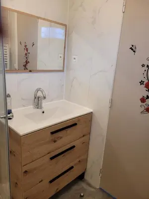 Salle de bains dans l'établissement Chalet 