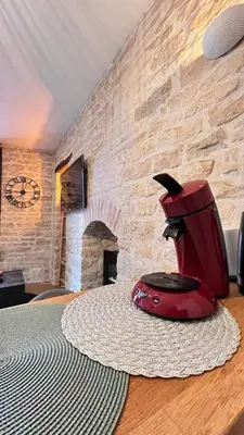 Coin salon dans l'établissement Clos des Perrières Cosy T2 Centre Ville Dijon Gare