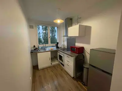 Cuisine ou kitchenette dans l'établissement Agréable logement 8 personnes