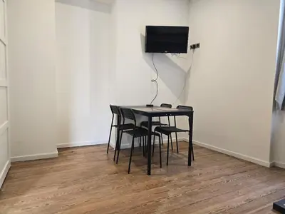 Plan de l'établissement Beau studio proche gare à Dijon