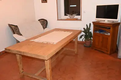 Télévision ou salle de divertissement dans l'établissement Gîte des Hautes Côtes de Beaune