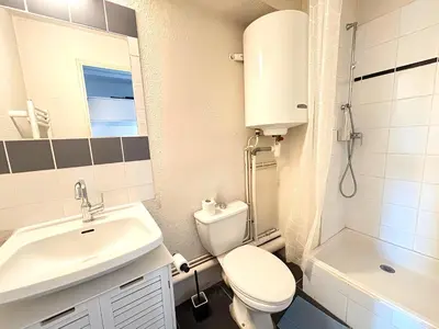 Salle de bains dans l'établissement Studio N210 cozy et fonctionnel