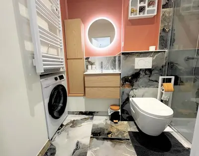 Salle de bains dans l'établissement T2 haut de gamme, hyper centre, très calme, balcon, stationnements proches