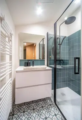 Salle de bains dans l'établissement L'exploratrice
