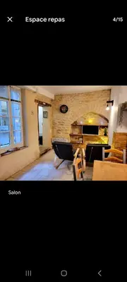 Coin salon dans l'établissement Le petit bourguignon