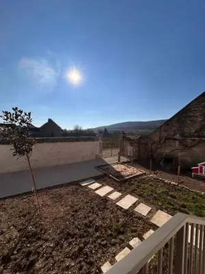 Vue générale sur la montagne ou vue sur la montagne depuis la villa